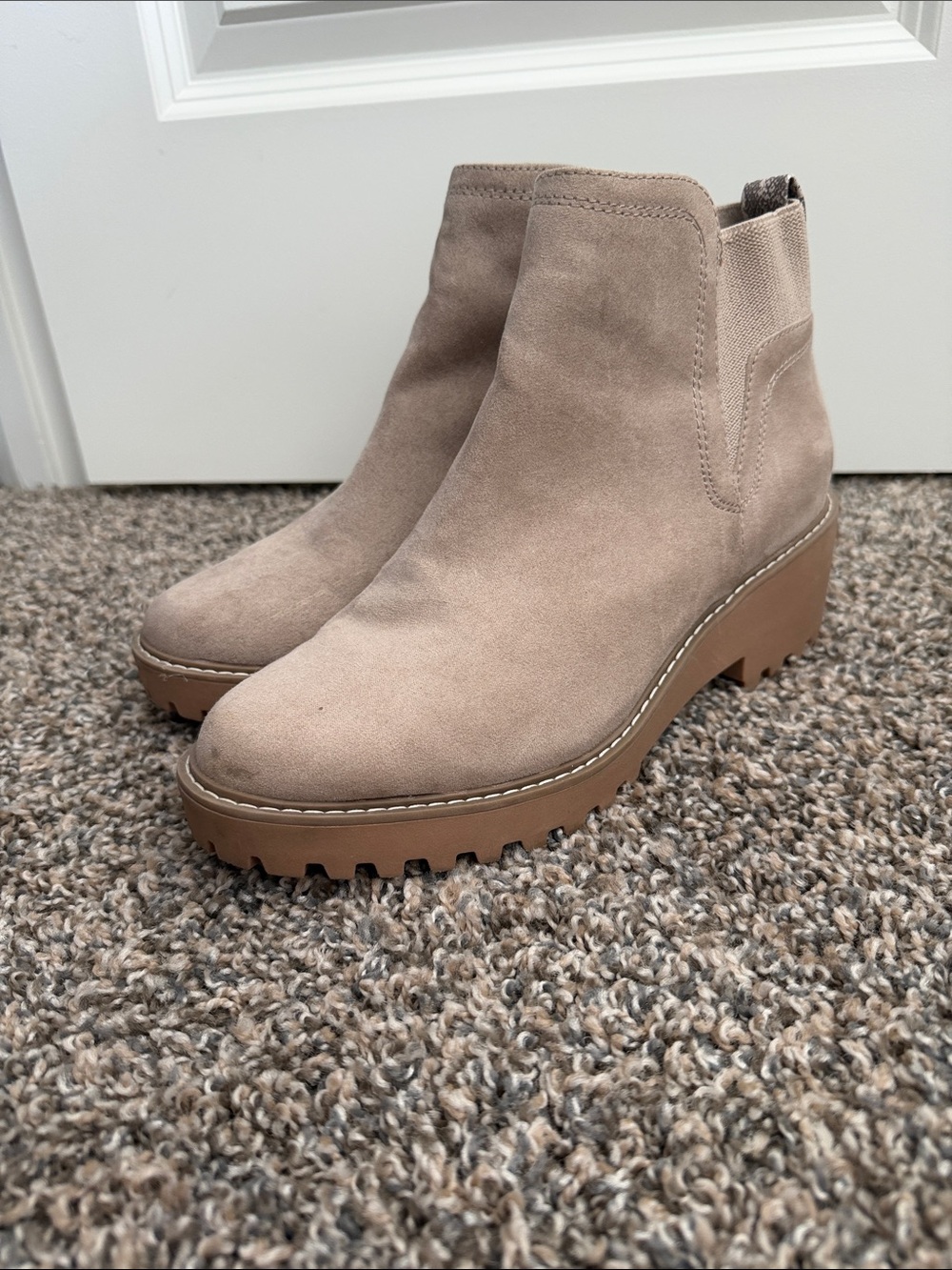 Universal Thread Taupe Suede Lug Sole Chelsea Booties